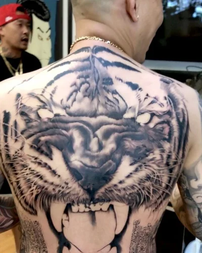 Boden Him tattoo 020
