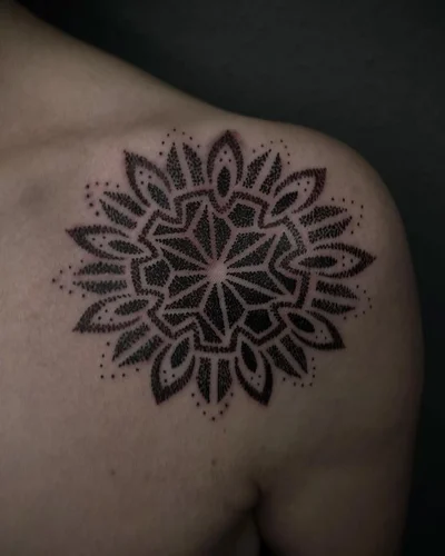 Christian Blackbook tattoo 020
