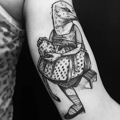 𐌕𐋅𐌄 𐌌𐌄𐌔𐌔 tattoo 010