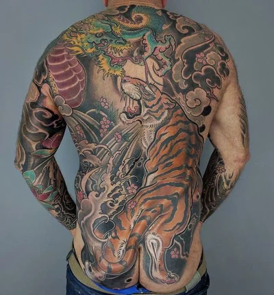 Alex Stark tattoo 007