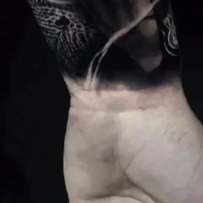 Laetitia Luccioni tattoo 019