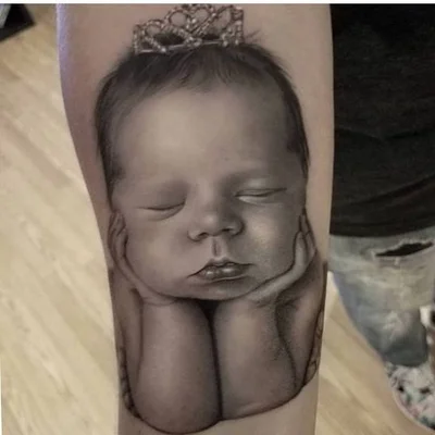 Laetitia Luccioni tattoo 035