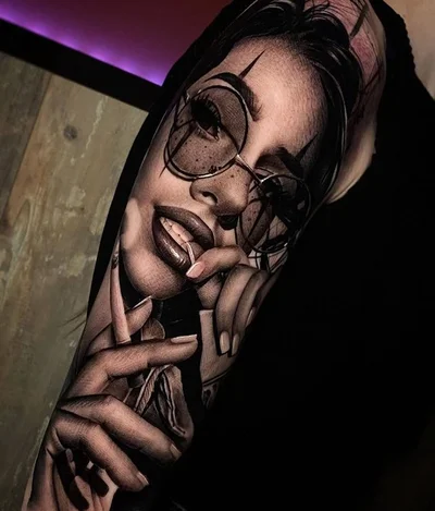 Laetitia Luccioni tattoo 037