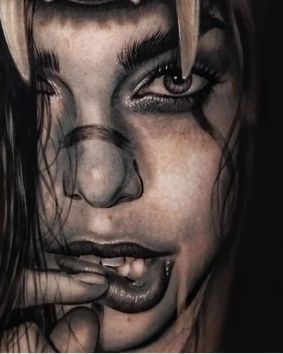 Laetitia Luccioni tattoo 039