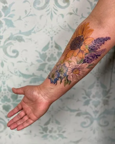 Thea Duskin tattoo 021