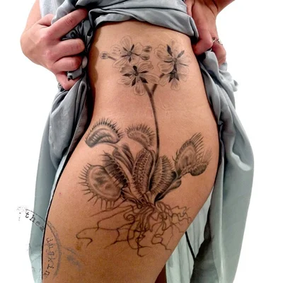 Thea Duskin tattoo 042