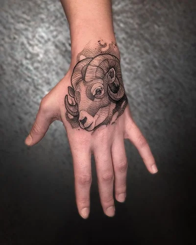 Thea Nordal tattoo 025