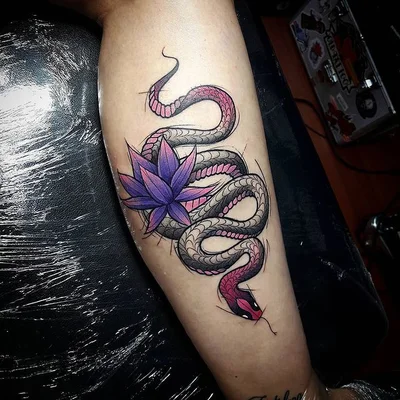 Brahian Mackeil tattoo 010
