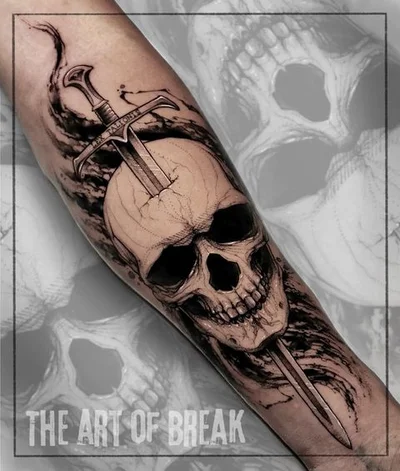Brahian Mackeil tattoo 012