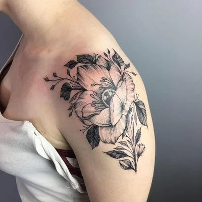 Maxine Lee tattoo 007