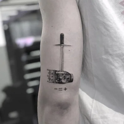 Jimmy Butcher tattoo 046