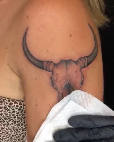 Cherry Bi tattoo 022