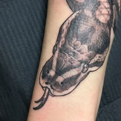 Chavez tattoo 019