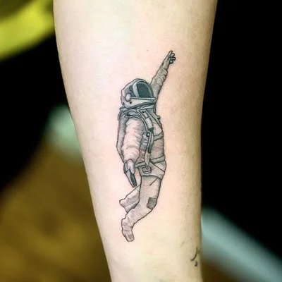 Danny the Copper Wolf tattoo 014