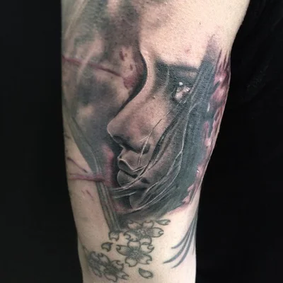 Greg Roberts tattoo 007