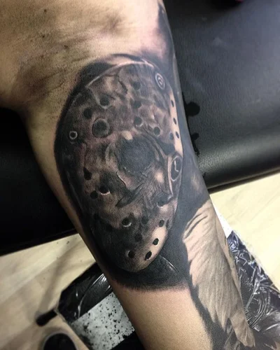 Greg Roberts tattoo 008
