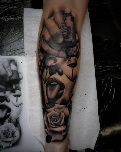Greg Roberts tattoo 010