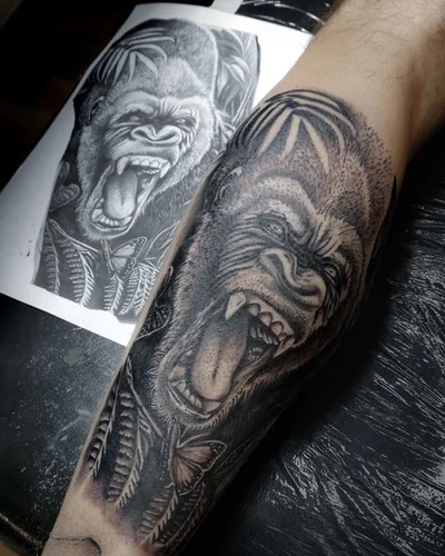Greg Roberts tattoo 023
