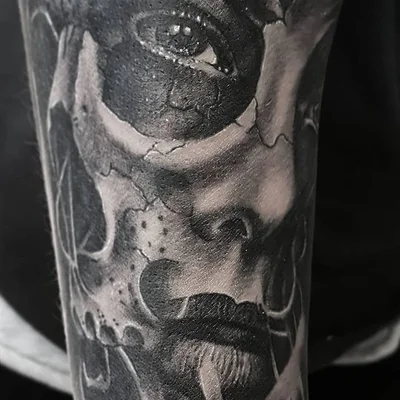 Greg Roberts tattoo 025