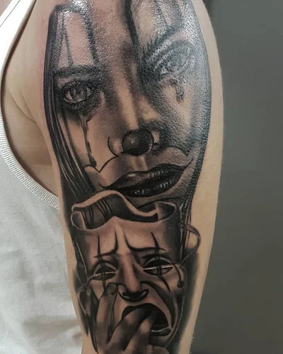 Greg Roberts tattoo 033