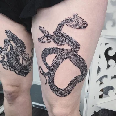 Jessie Violet Van Herring tattoo 008