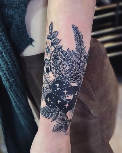 Jessie Violet Van Herring tattoo 012