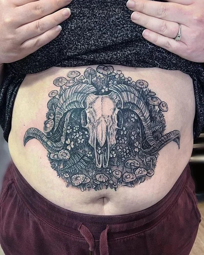 Jessie Violet Van Herring tattoo 027