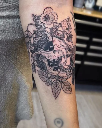 Jessie Violet Van Herring tattoo 037