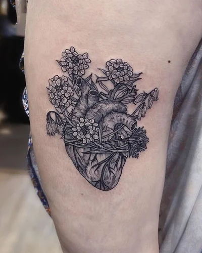 Jessie Violet Van Herring tattoo 044