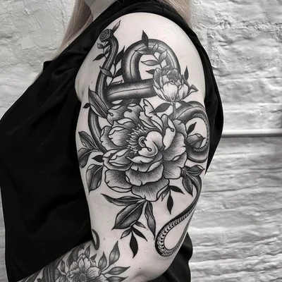 Tom Flanagan tattoo 041
