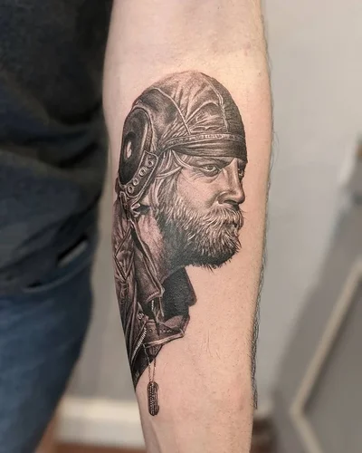 Dean Kerr tattoo 022