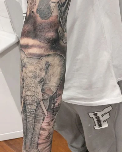Dean Kerr tattoo 027