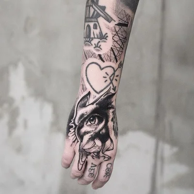 Mattias Legendstatus tattoo 030