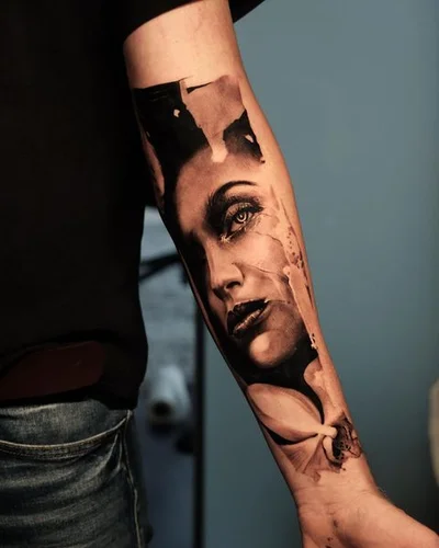 Mattias Legendstatus tattoo 034