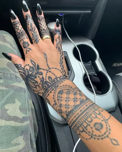 The Haus Of Henna tattoo 002