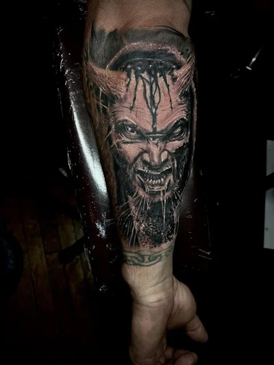 Zac Adams tattoo 015