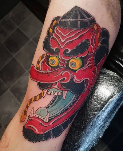 Michelle Maddison tattoo 019
