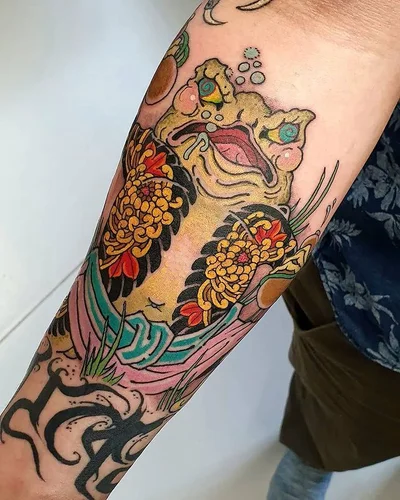 Michelle Maddison tattoo 047