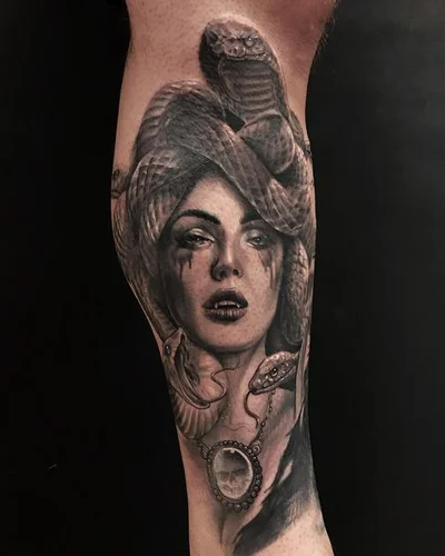 Mero tattoo 010