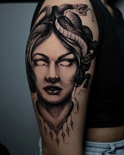 Mero tattoo 016