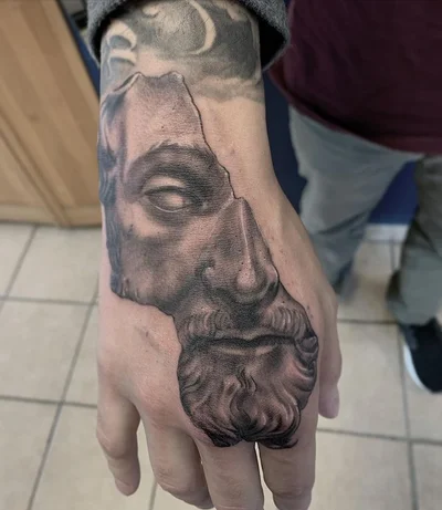 Mero tattoo 030