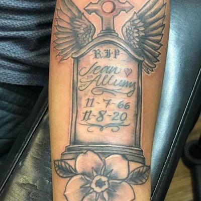 Chris Figueroa tattoo 040