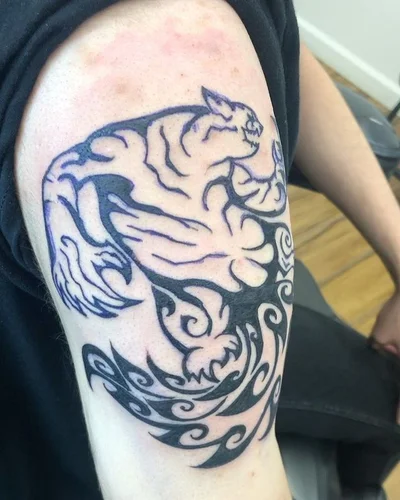 Chris Figueroa tattoo 050