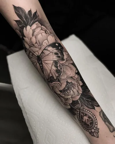 Jannik Perreault tattoo 047