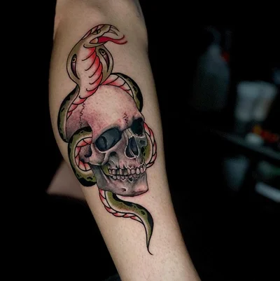 Theo Descending tattoo 016