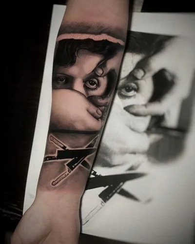 Theo Descending tattoo 023