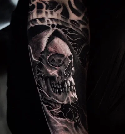 Theo Descending tattoo 026