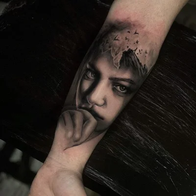 Theo Descending tattoo 033