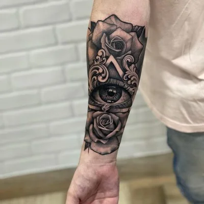 Theo Descending tattoo 037