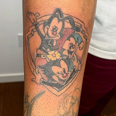Autumn Armstrong tattoo 008